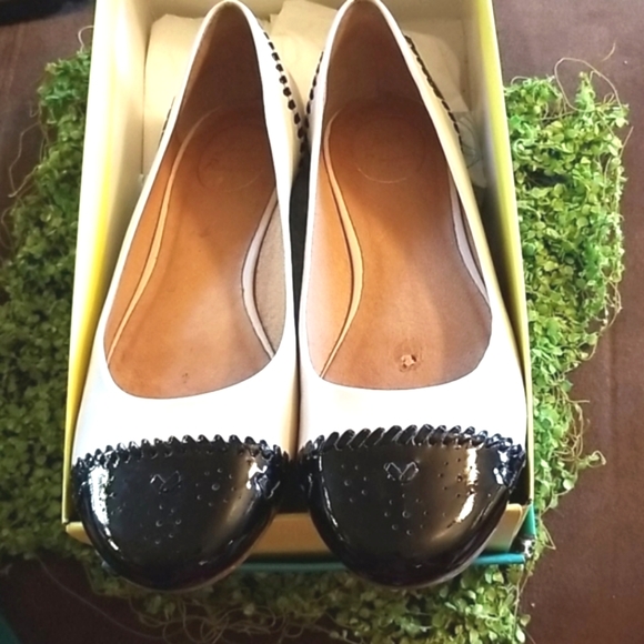 JACK ROGERS Neimans Black Patent Leather TOE BONE Upper Ballet FLATS Shoes 9 Euc - Picture 1 of 12